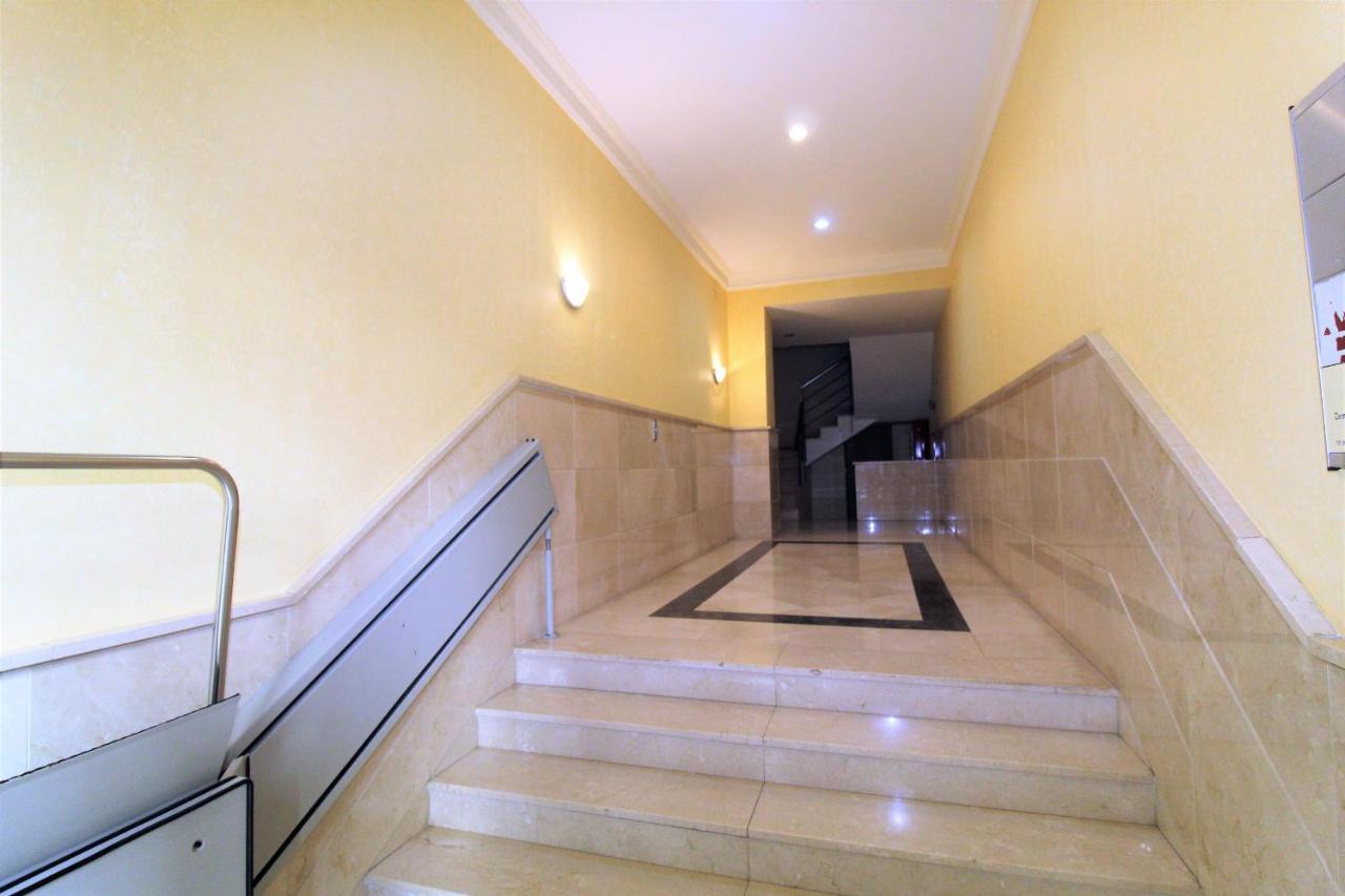 Suite Homes Atico Larios Малага Экстерьер фото